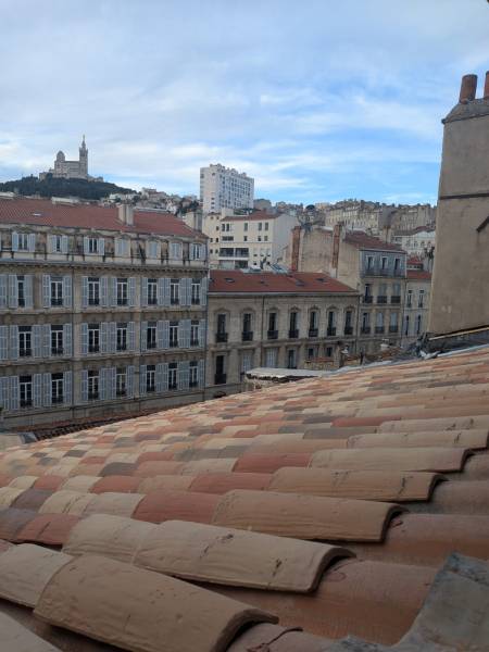 Travaux de couverture et zinguerie sur immeuble tertiaire Cours Pierre Puget à Marseille