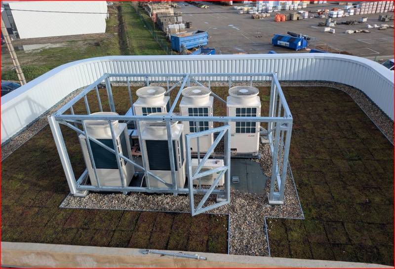 Réalisation d’une terrasse végétalisée sur terrasse béton à Pierrelatte dans la Drôme